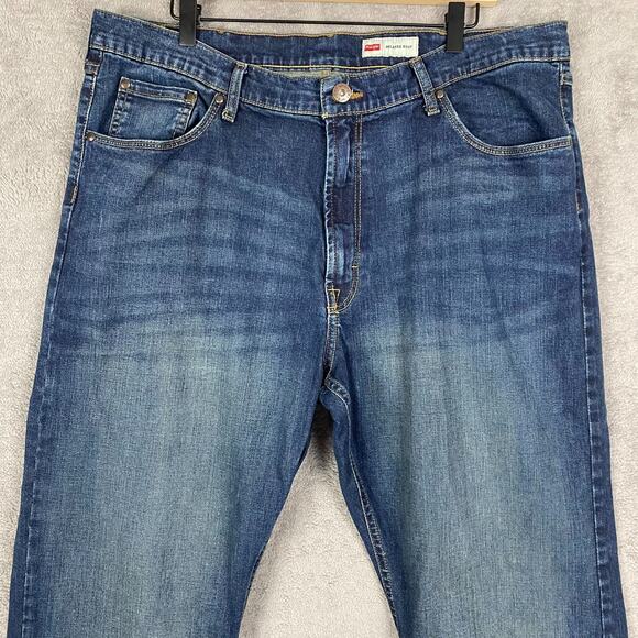 Wrangler Jeans Mens 38x29.5 Blue Denim Dark Wash Relaxed Boot Leg Retro Y2K - Picture 2 of 14